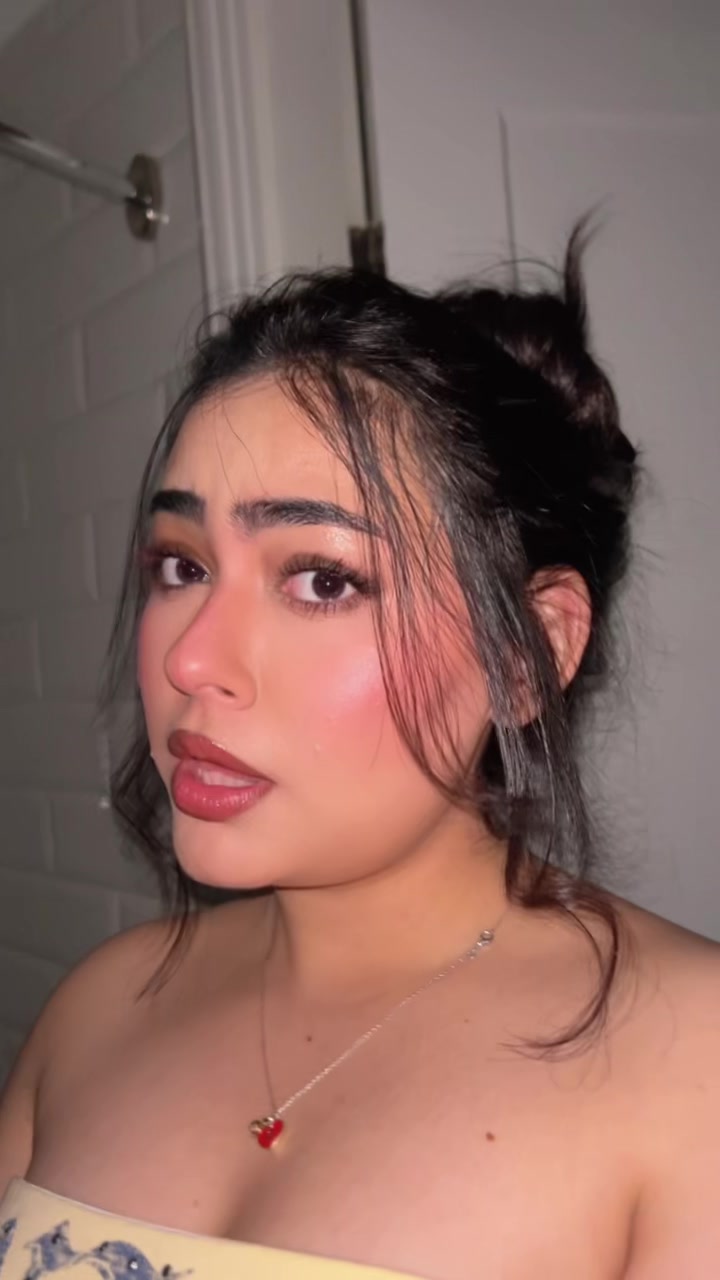 @🦋dipika🦋