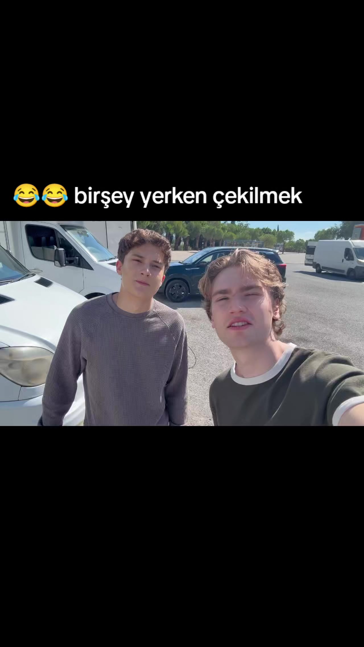 @M M