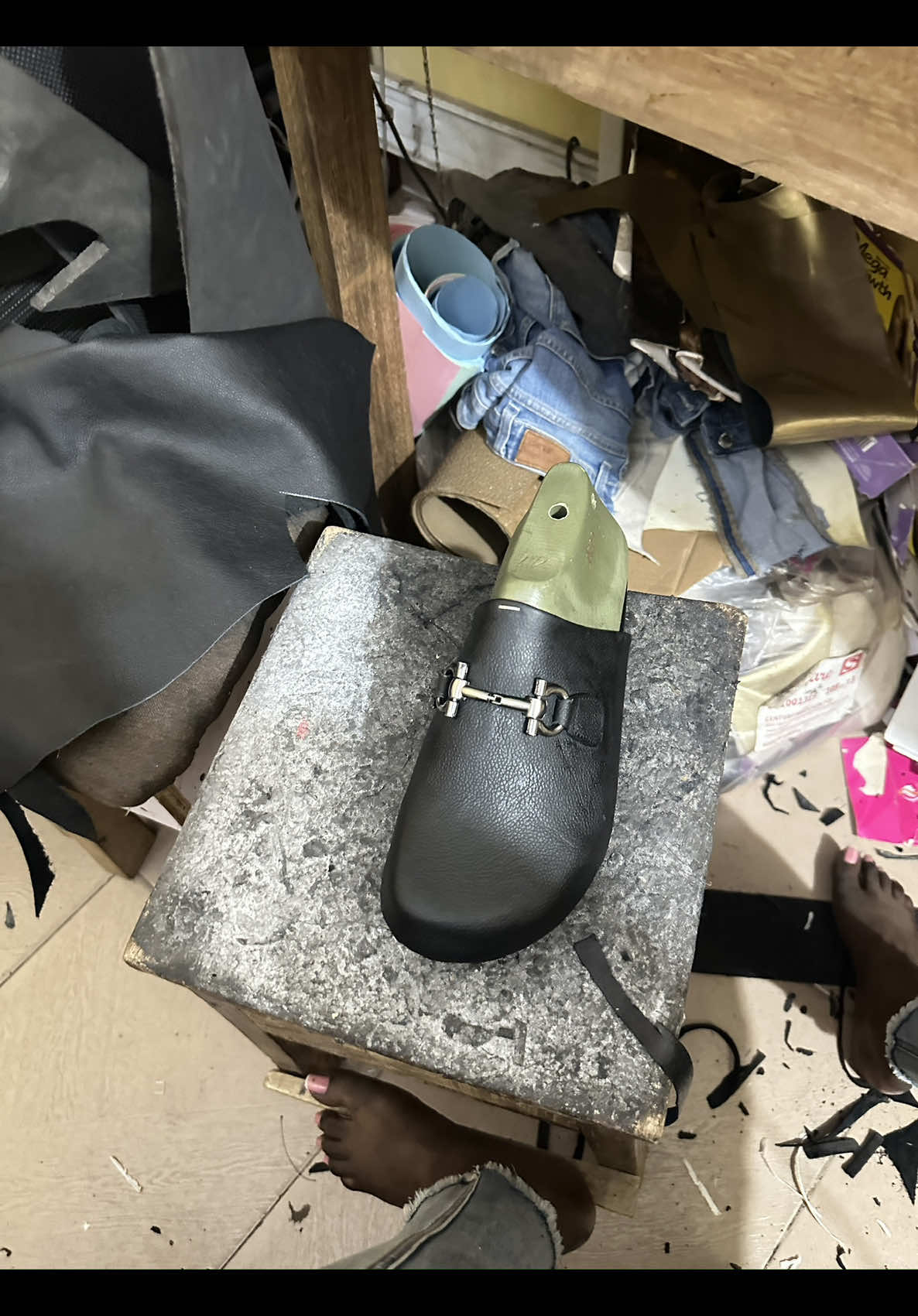 @UNIQUE HANDMADE SHOE AND BAGS
