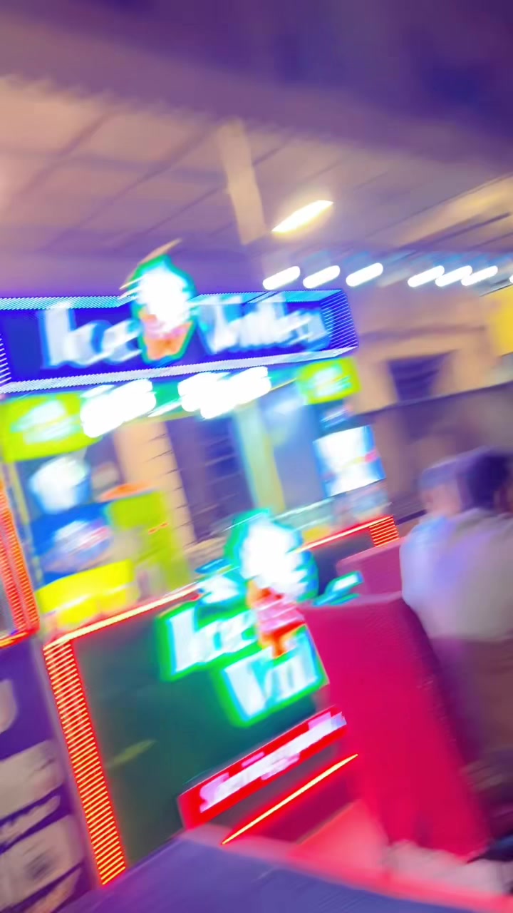 @♥️Zawar Azhar jeelani♥️