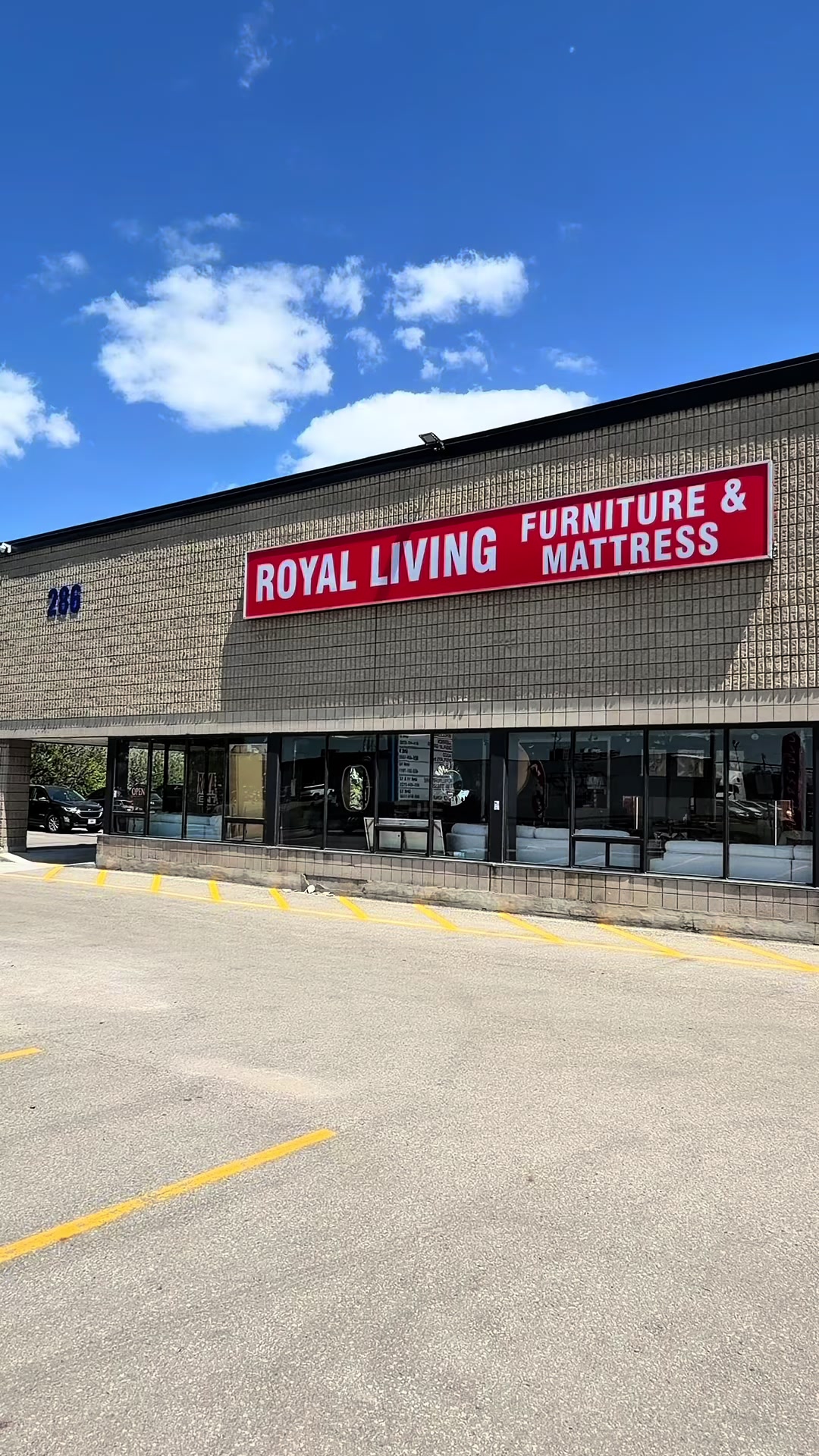 @Royal living furniture