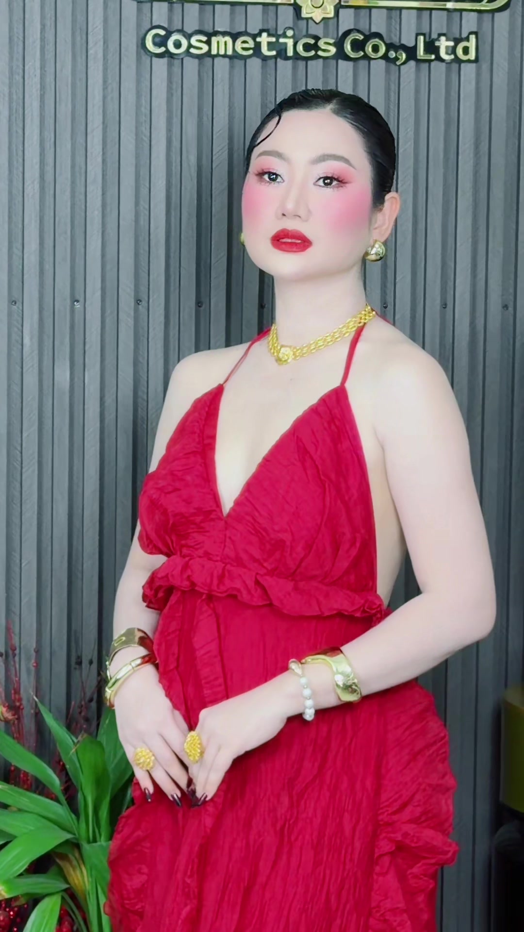 @MOMMY LIN ម៉ាមី លីន