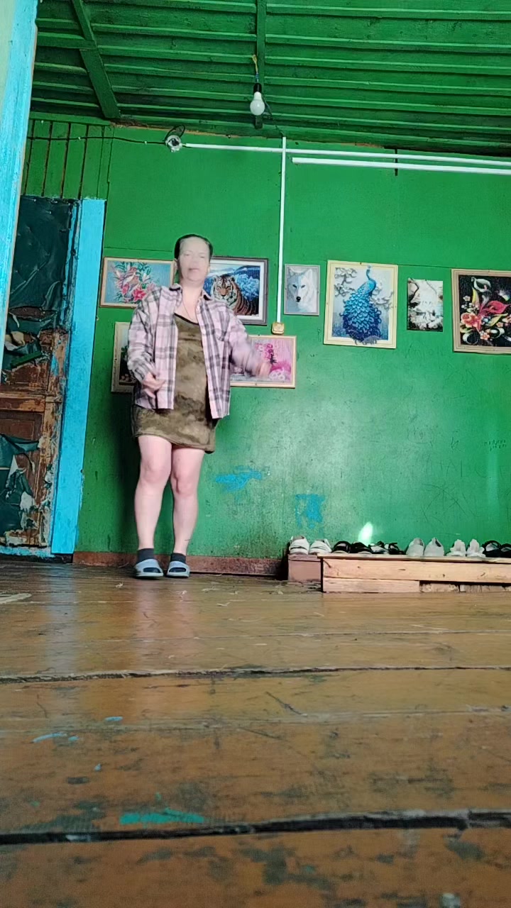 @راخمونوفا (ماكس) تانيوشكا
