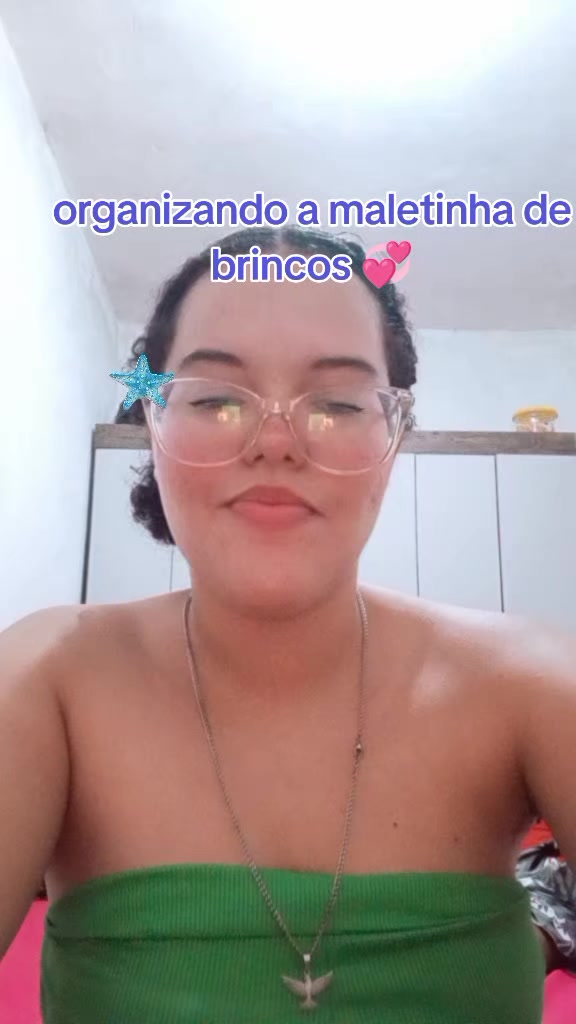 @Emilly Maria