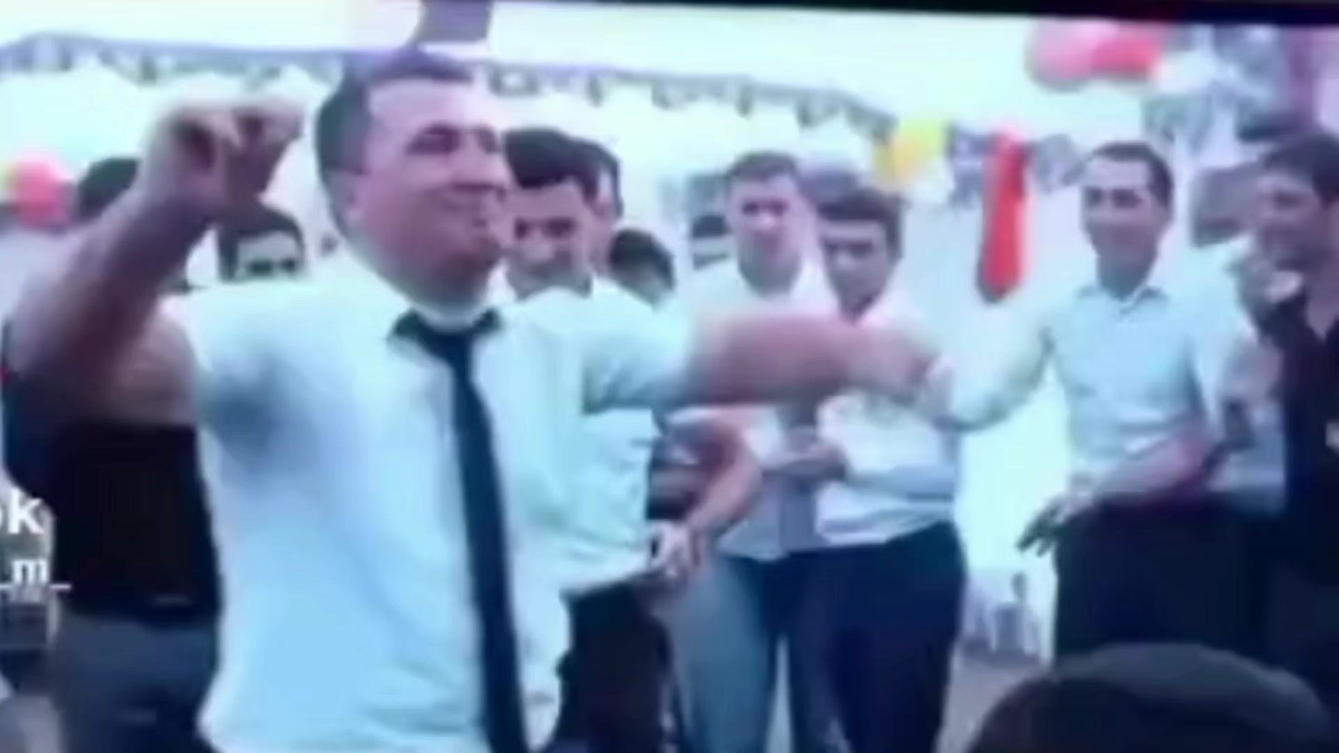 @Ferid Qaxli