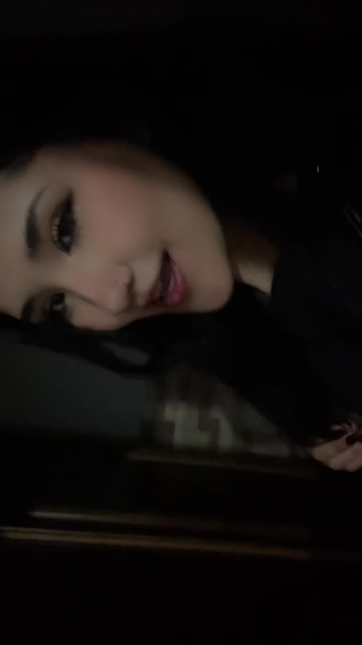 @Vitória Azevedo