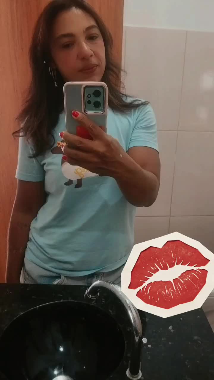 @Carla Silvana