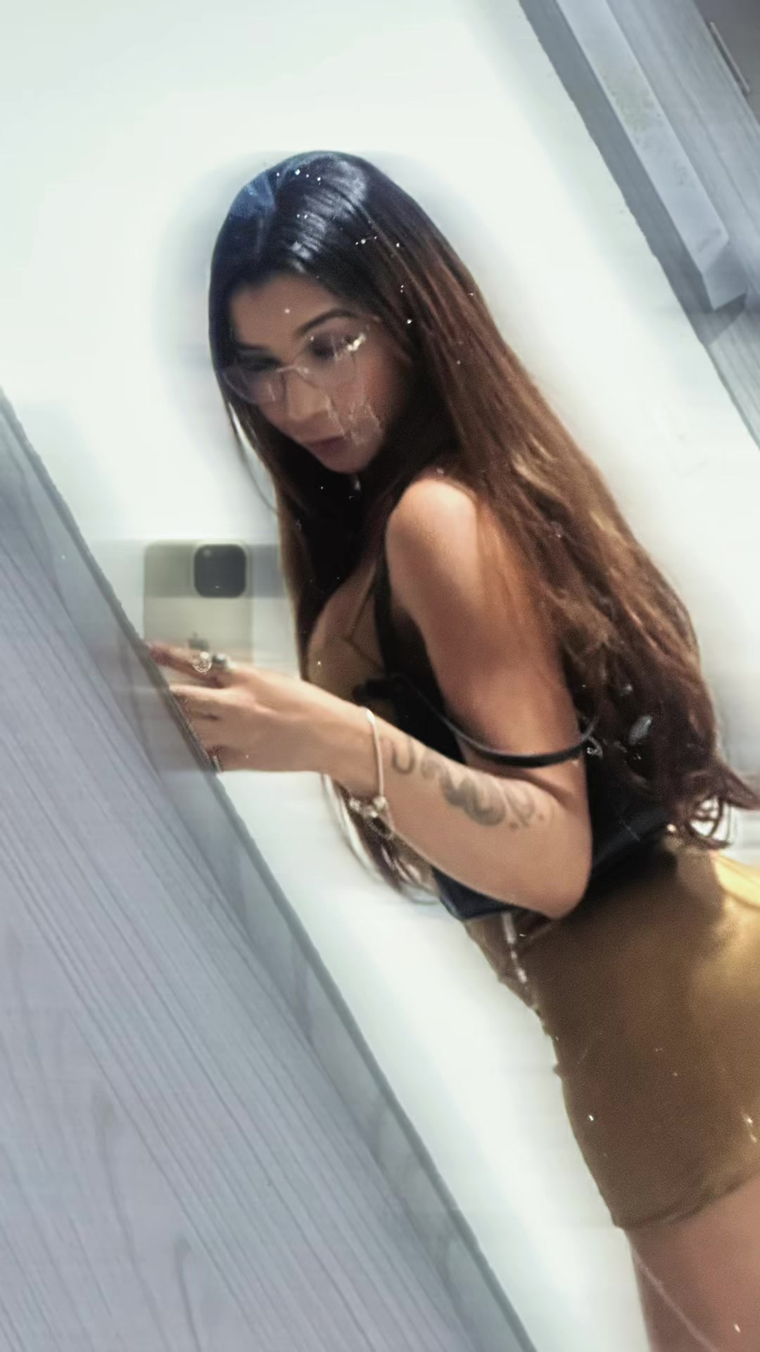 @Victória Alves8839