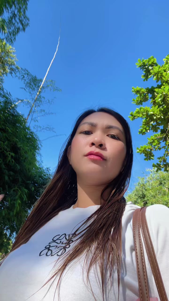 @𝑨𝒏𝒅𝒚💎🌻🦋👩🏼&zwj;🏫
