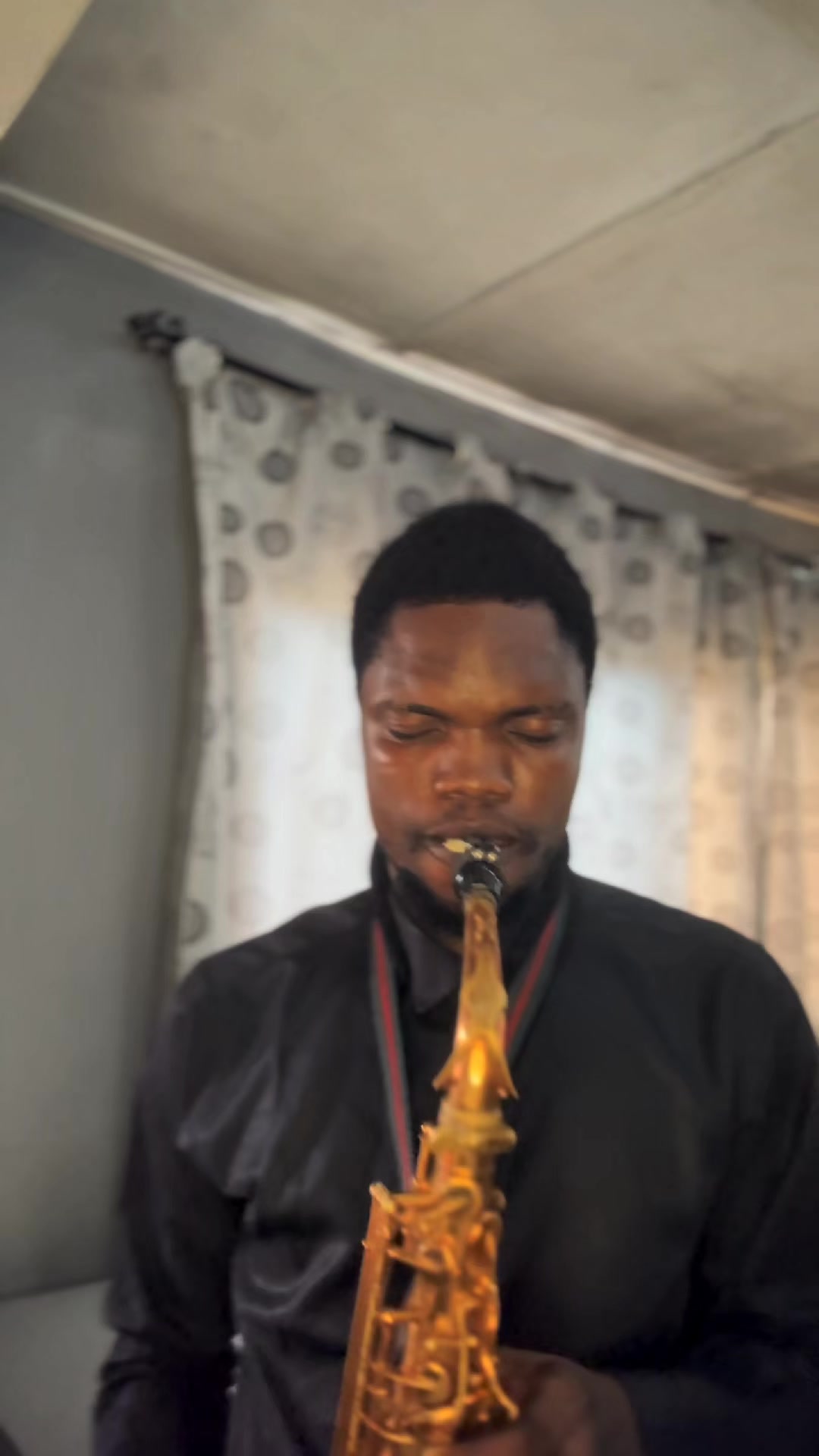 @Saxophonist in Lagos/Ibadan 🎷