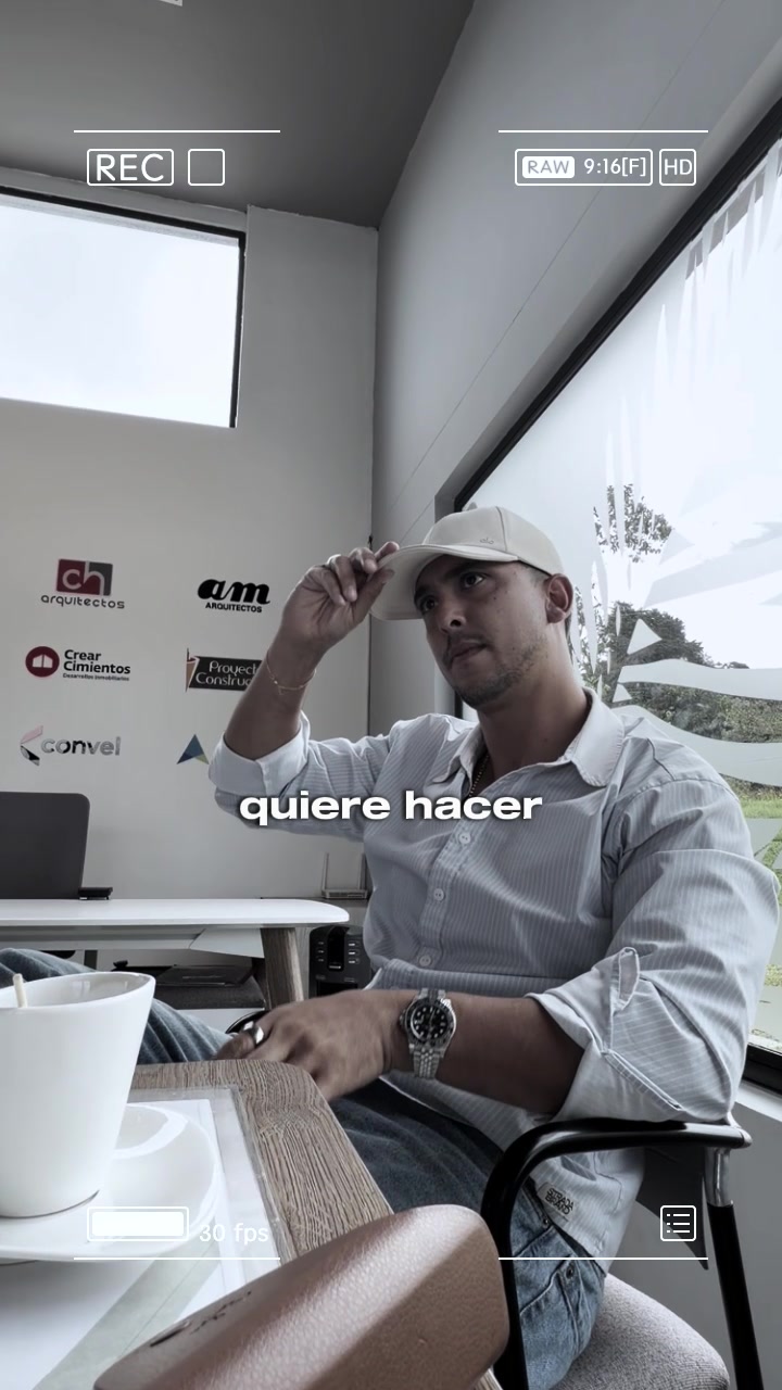 @Santiago Ospina Gutierrez