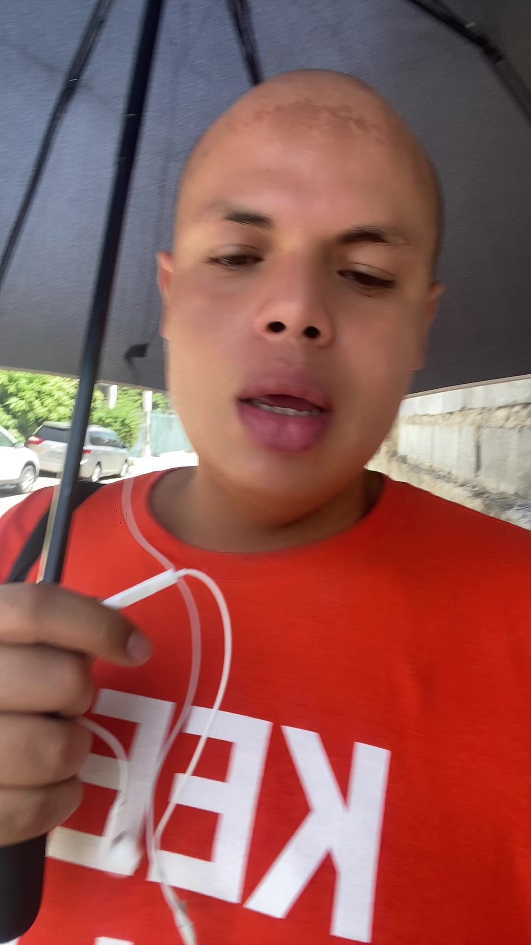 @Aby 🧑🦲