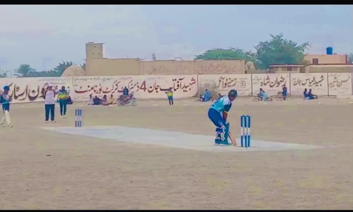 @Ahtram babar56