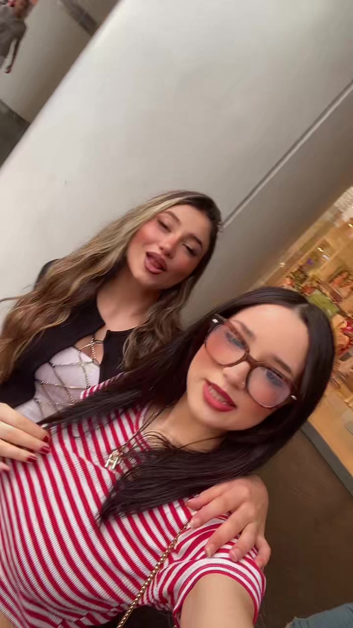 @Hira.akyollll