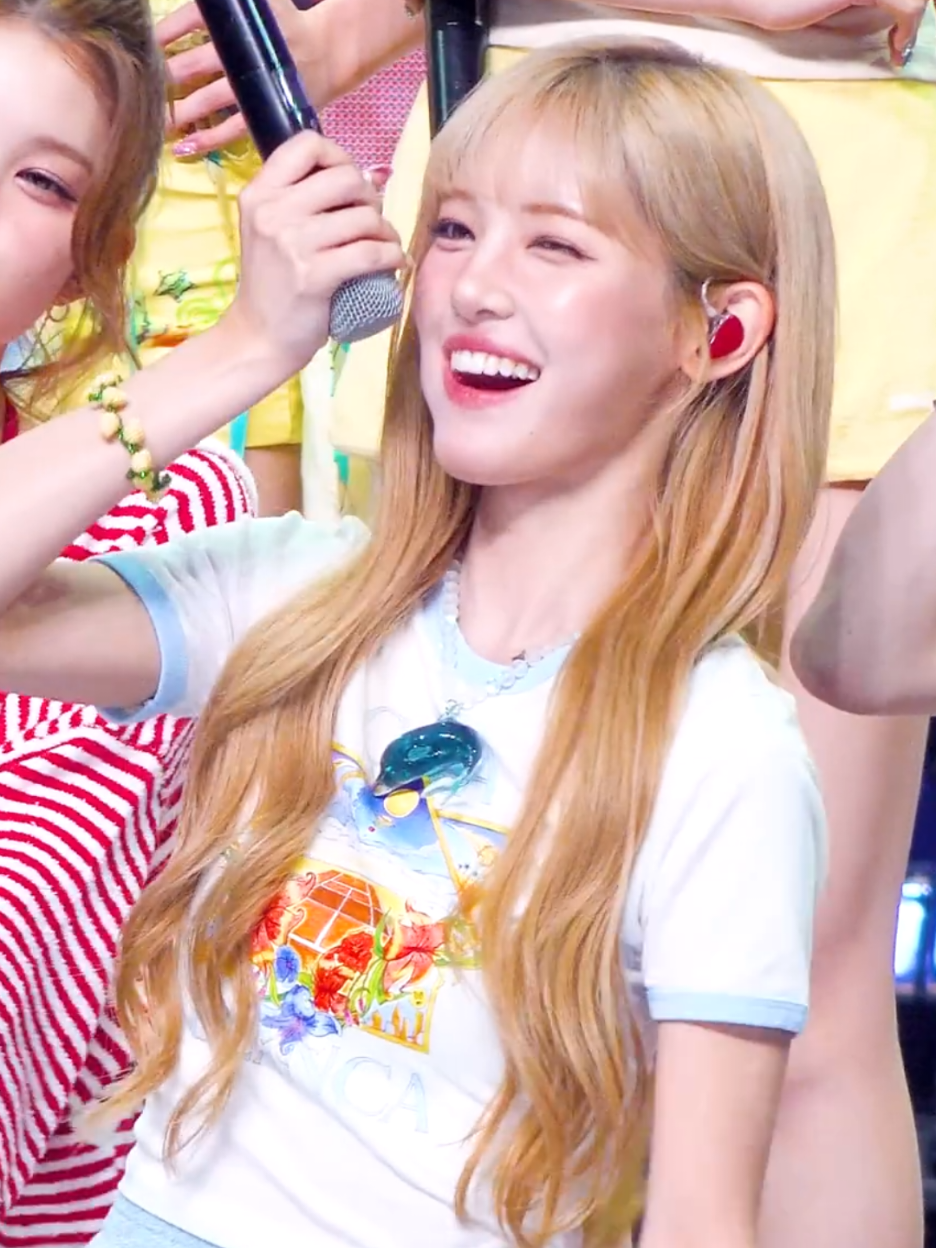 @kari 🕸️ | fancams!
