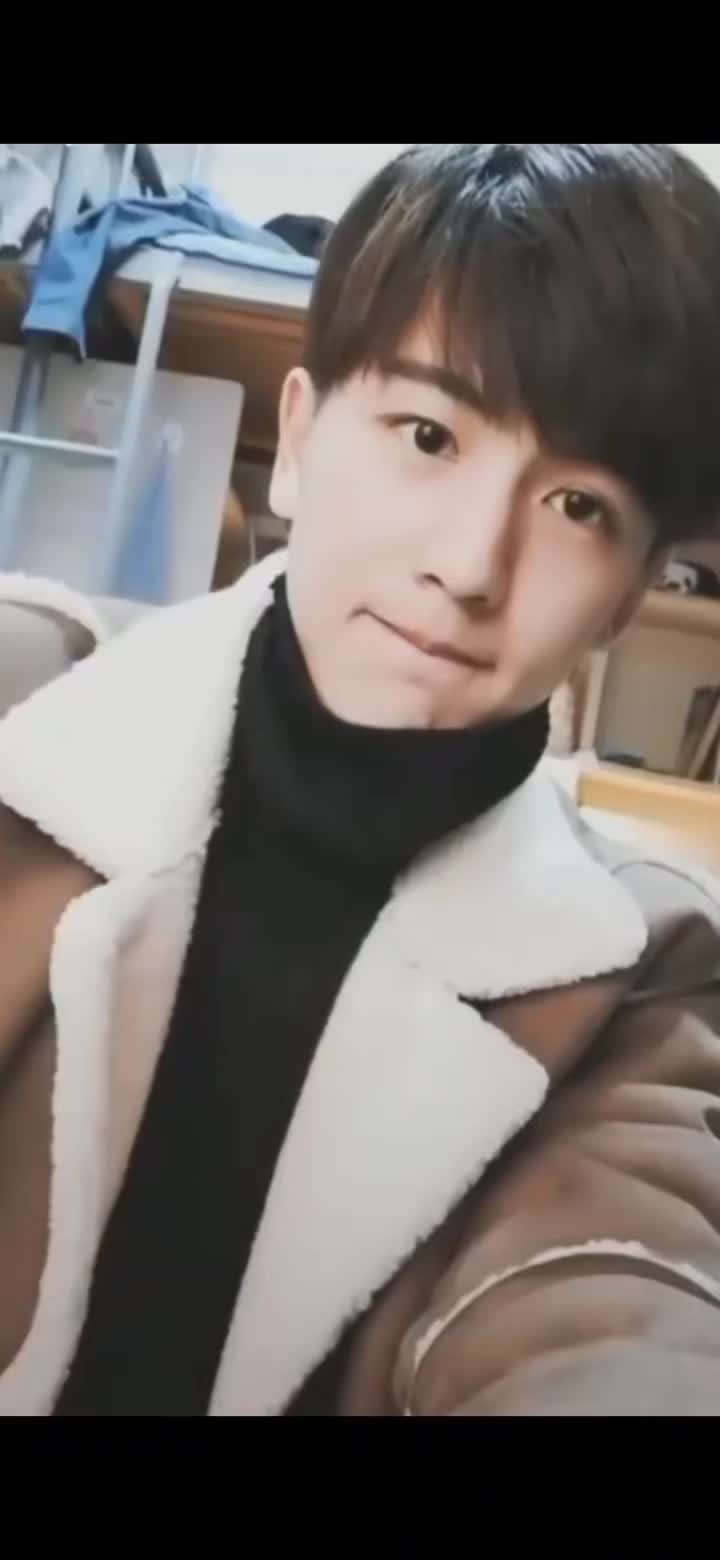 @Zhang Linghe