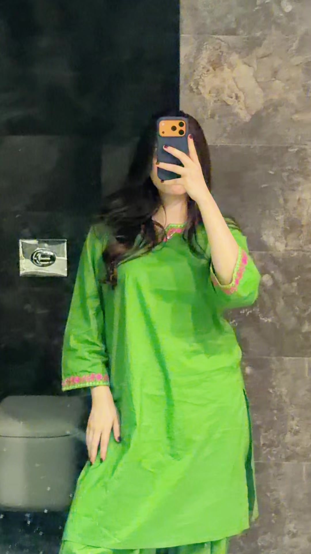 @Laiba