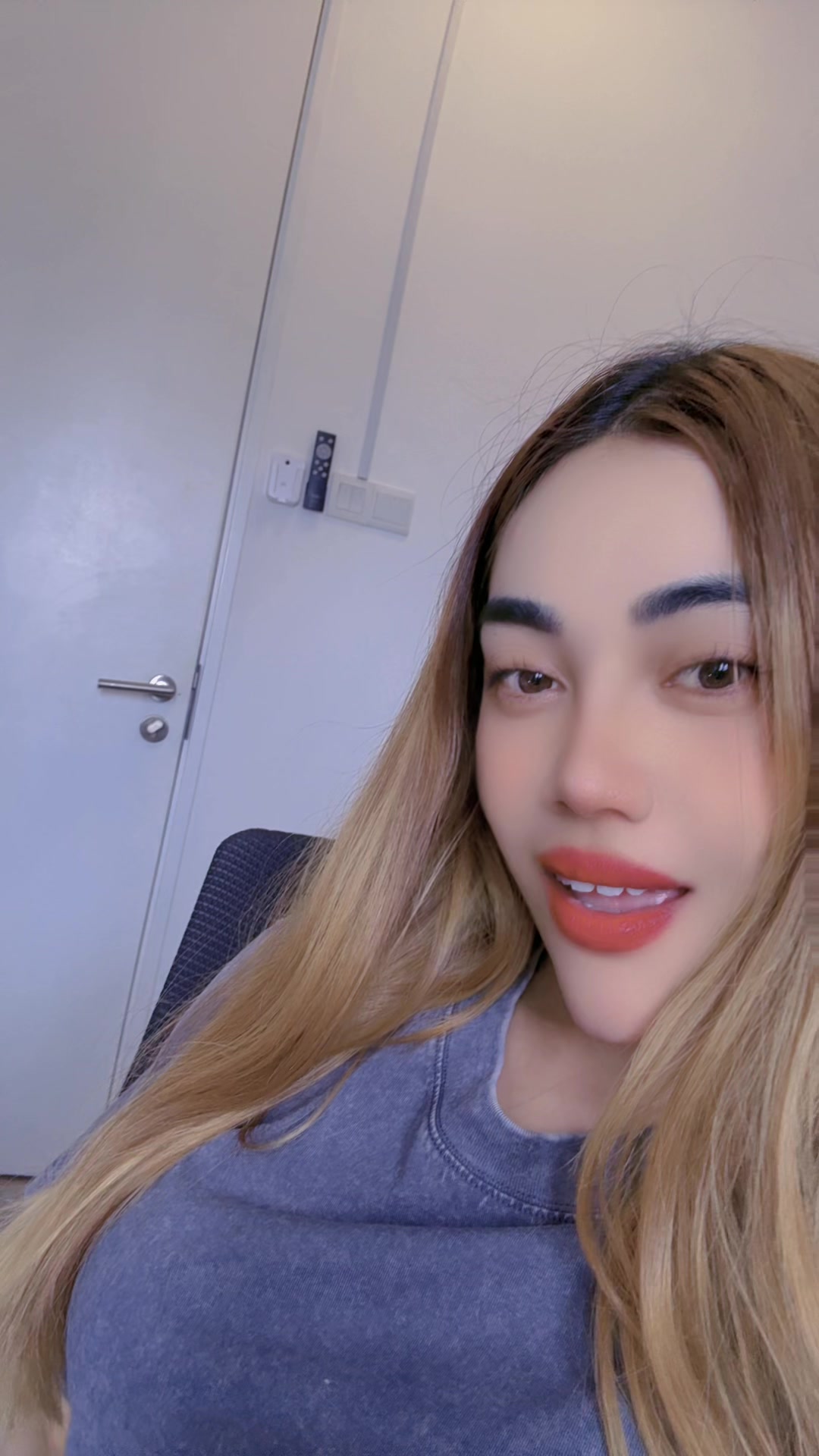 @𝓝𝓐𝓝𝓐 𝓢𝓗𝓞𝓟 🎀