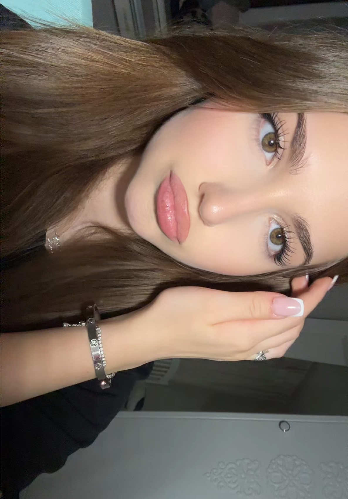 @лиза