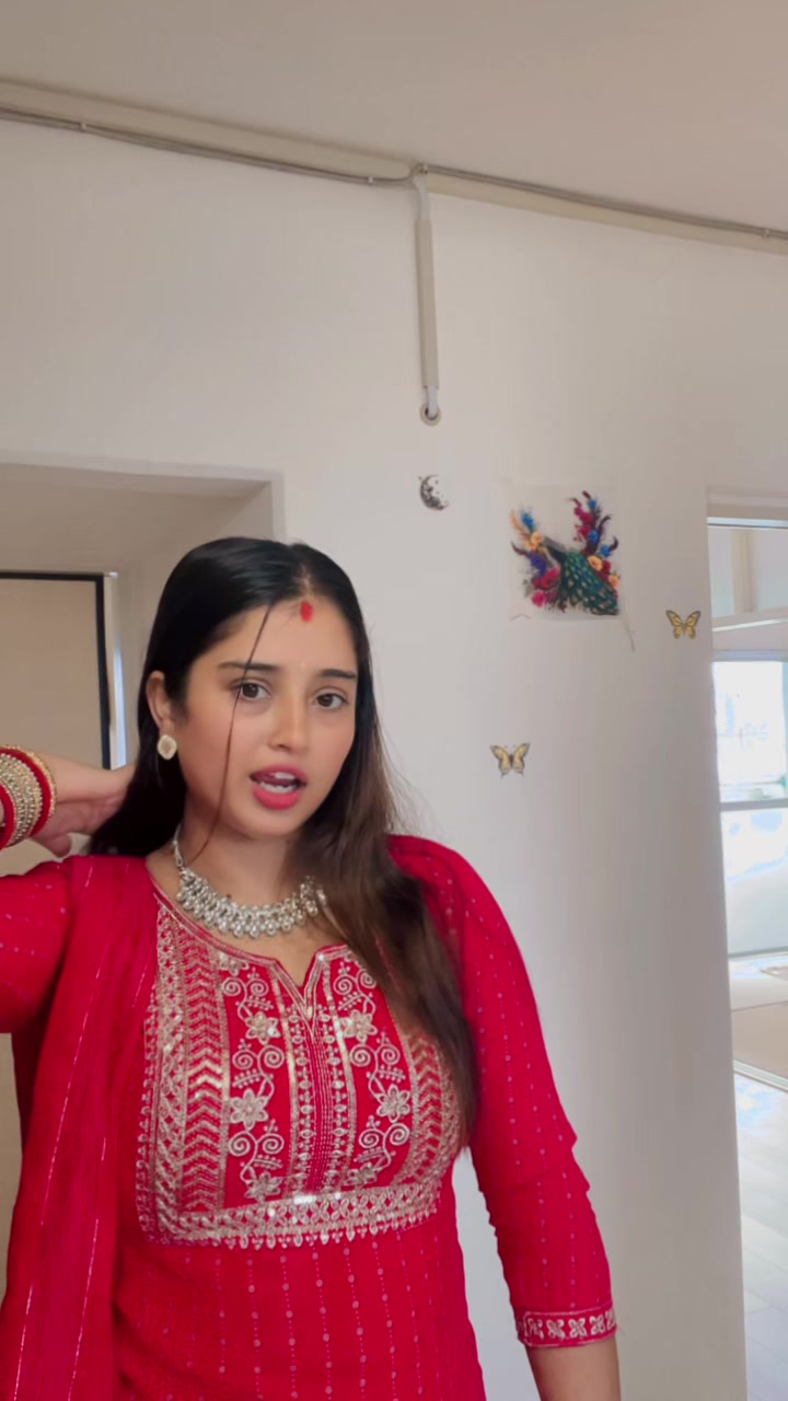 @Rupa🥰❤️