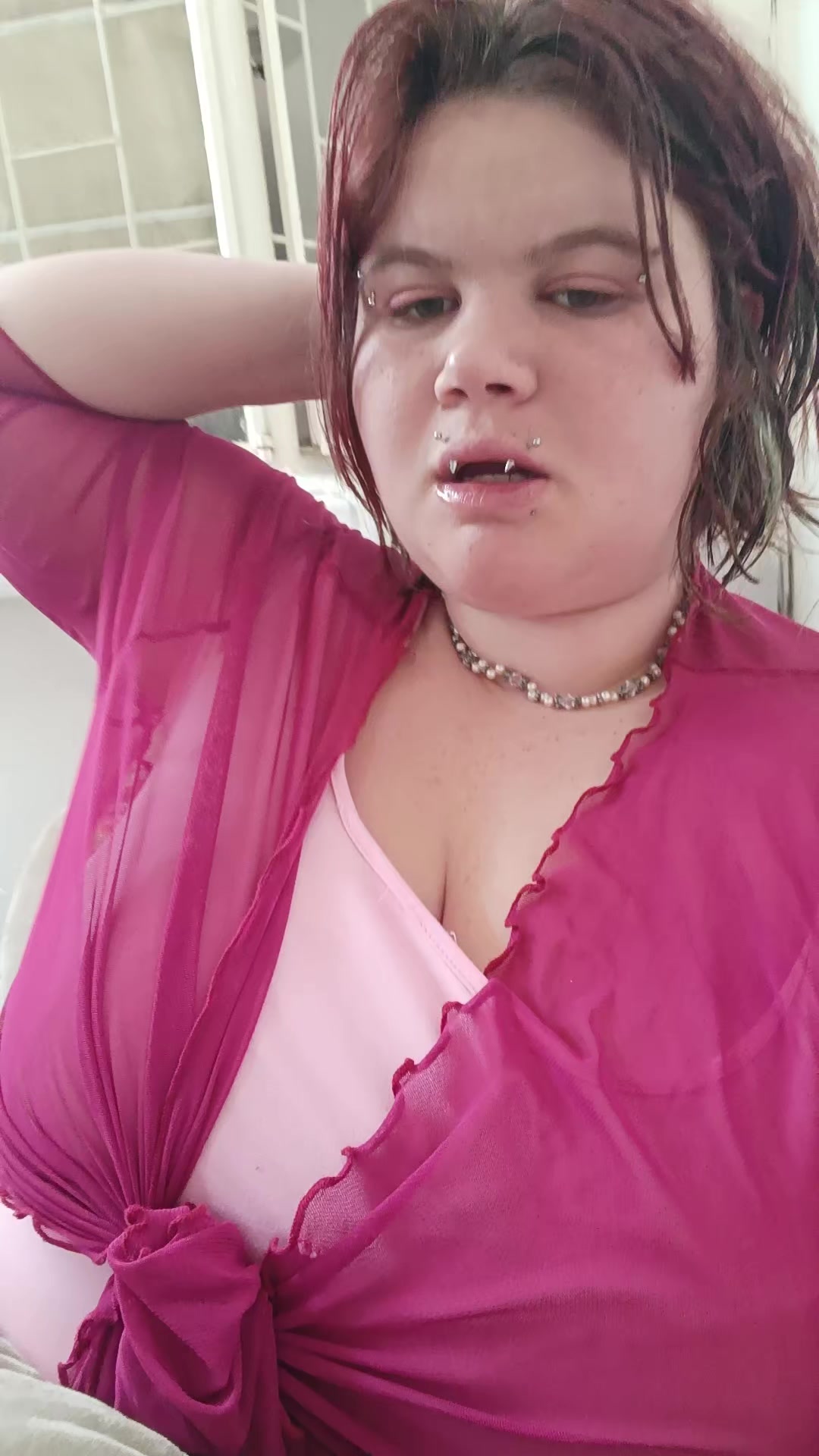@<3