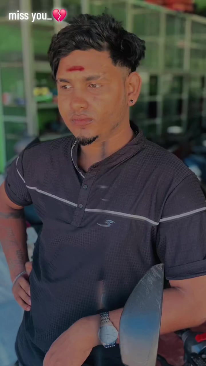 @Ł a k k ī__💔