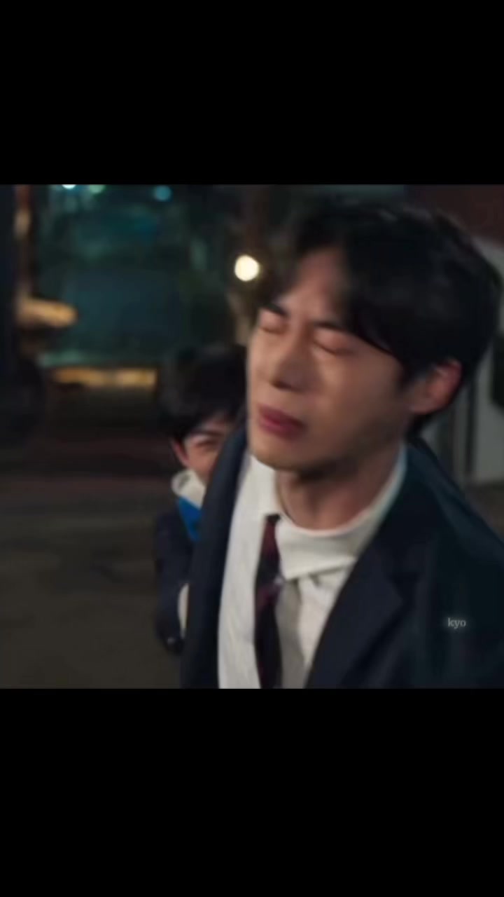 @Kyo