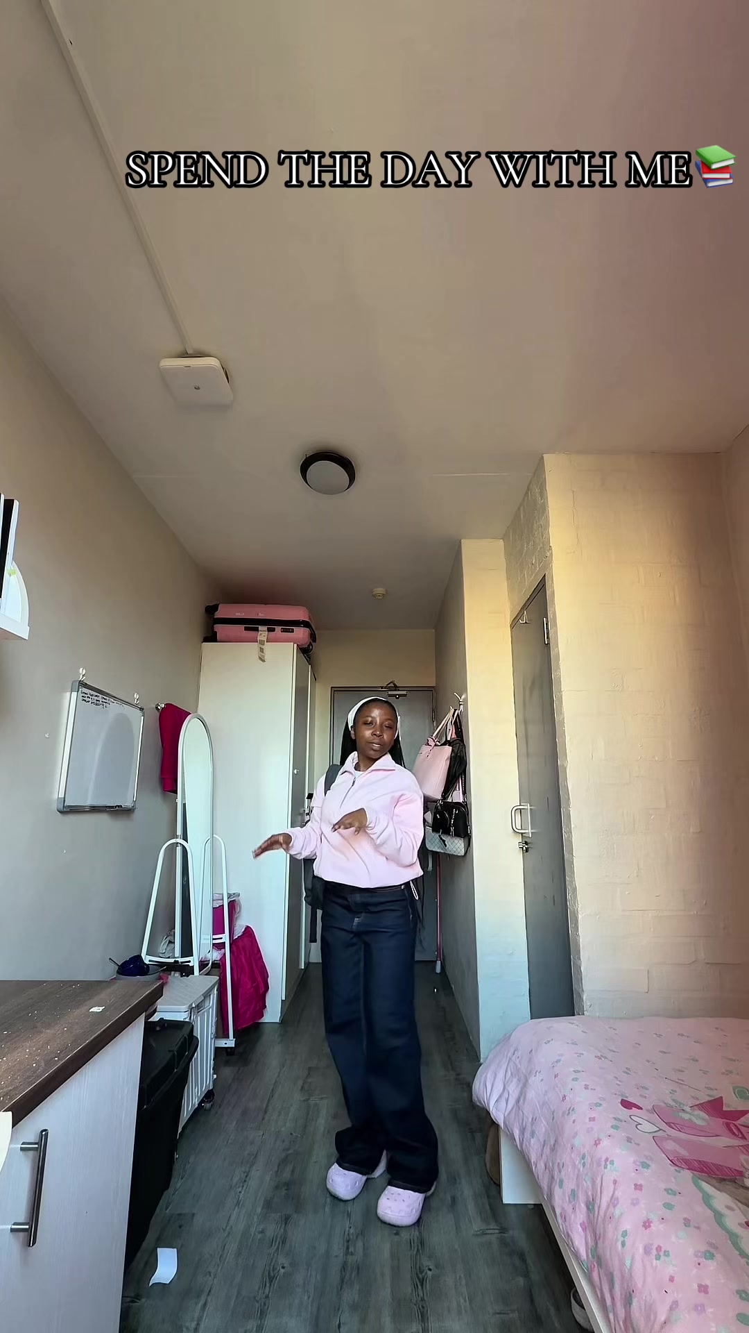 @Sagwadi>> Aspiring CA(SA)🌸