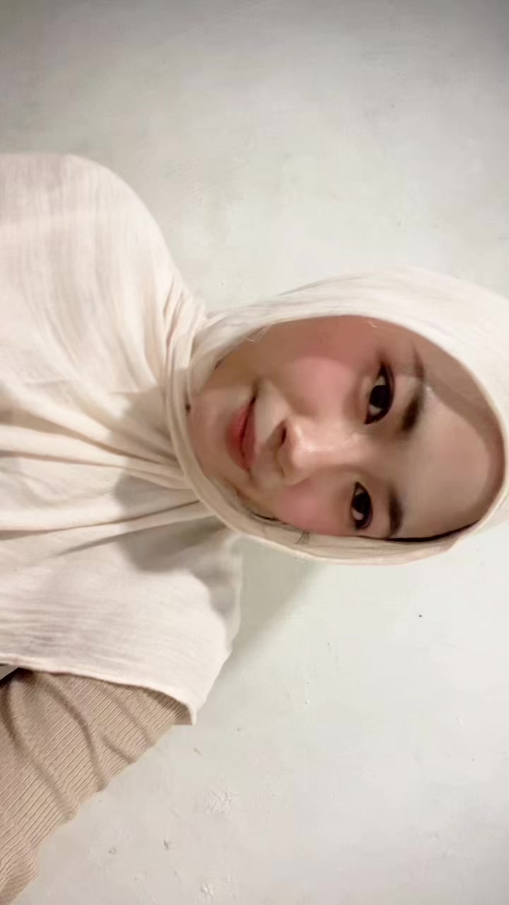 @amisyazr