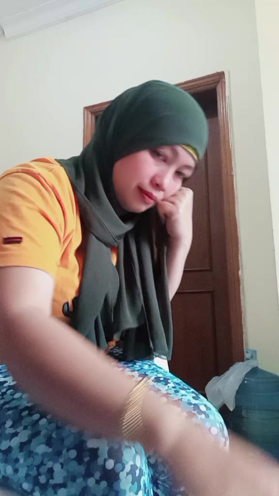 @آشلي ساريول