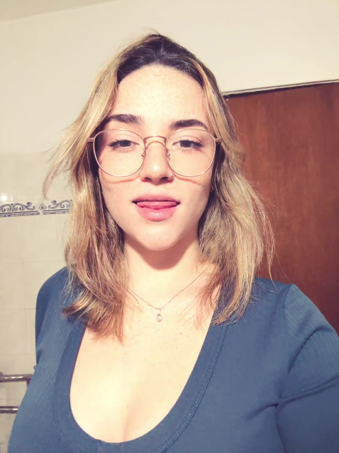 @Sophii