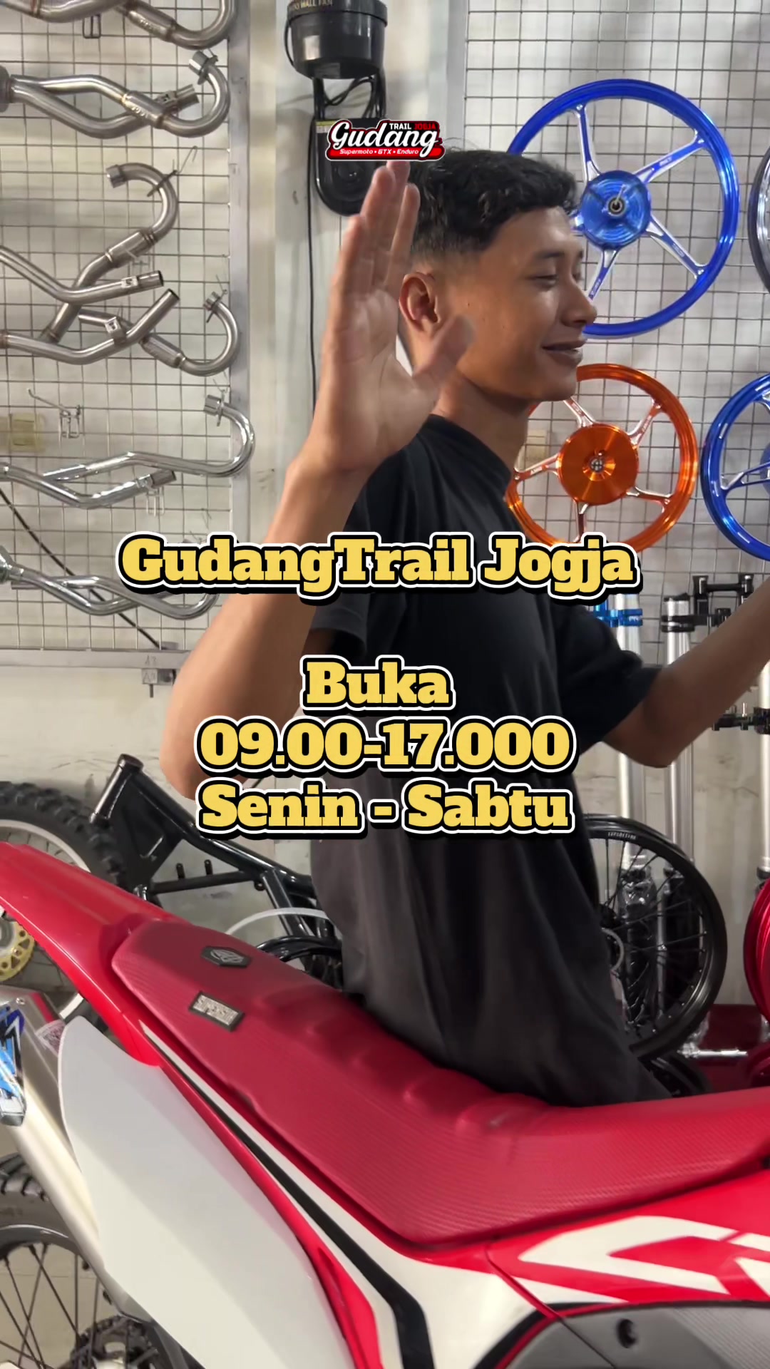 @Offline Store Gudang TraiI