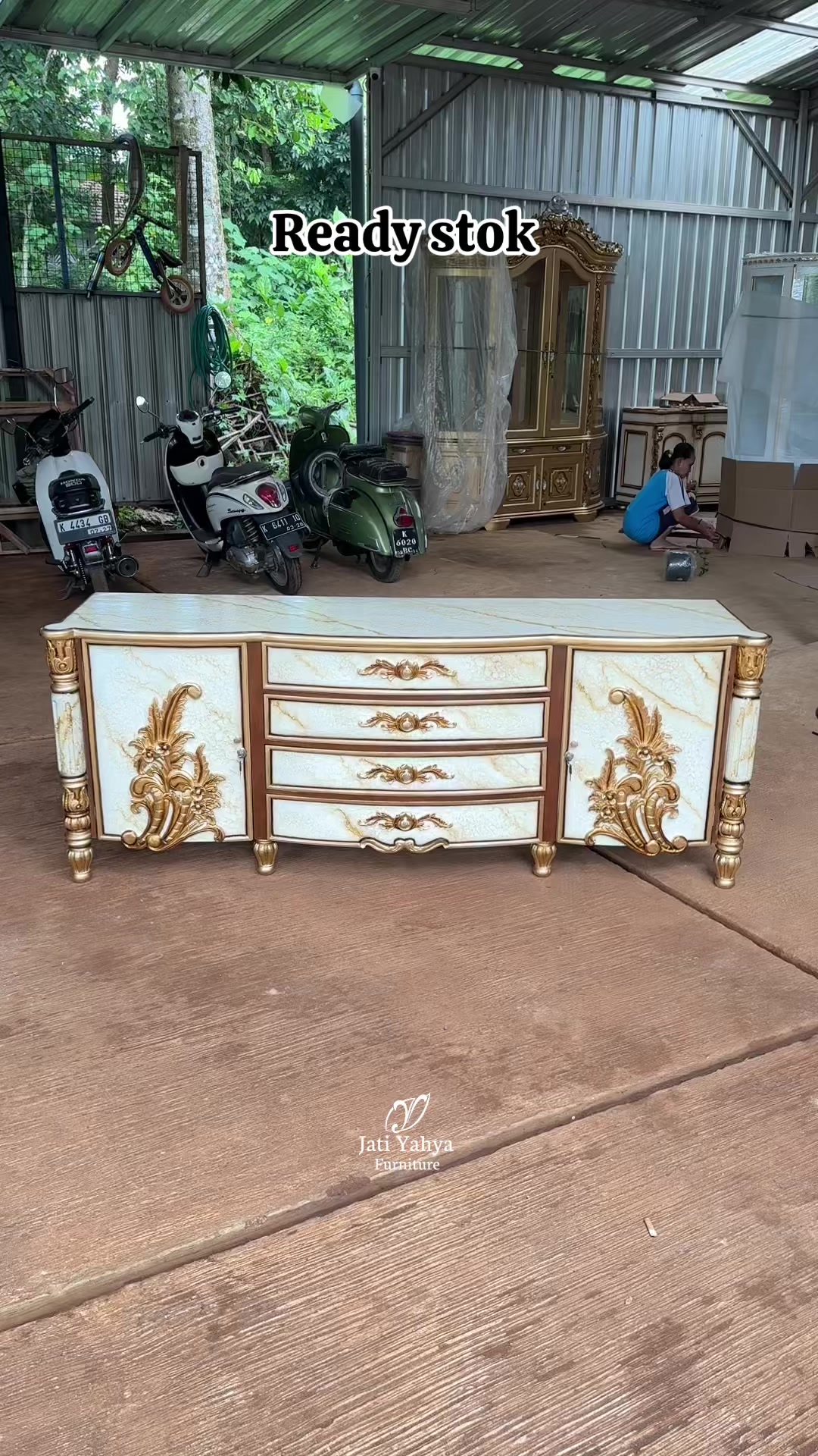 @Jati Yahya Furniture