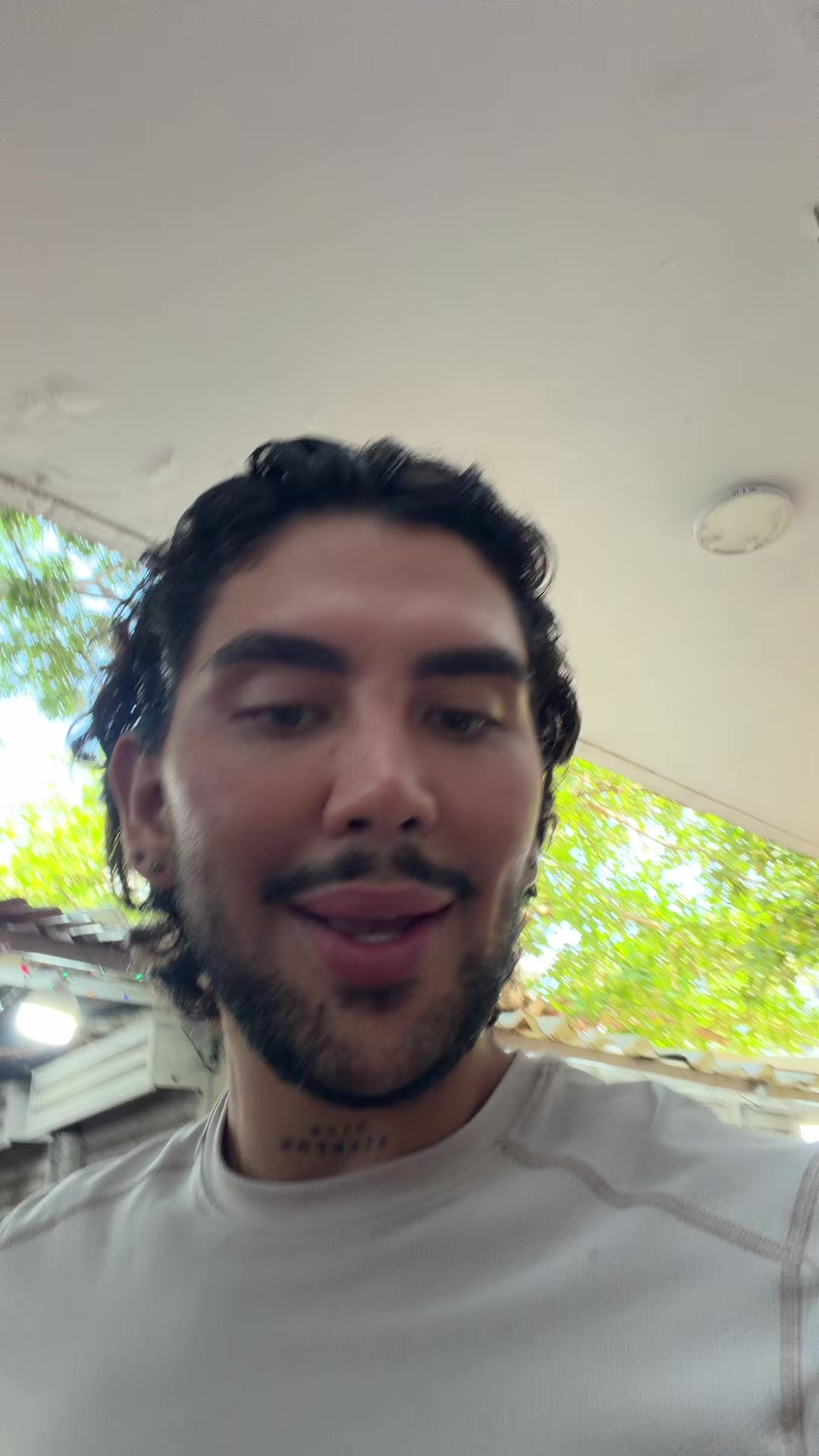 @Aranajesuoficial