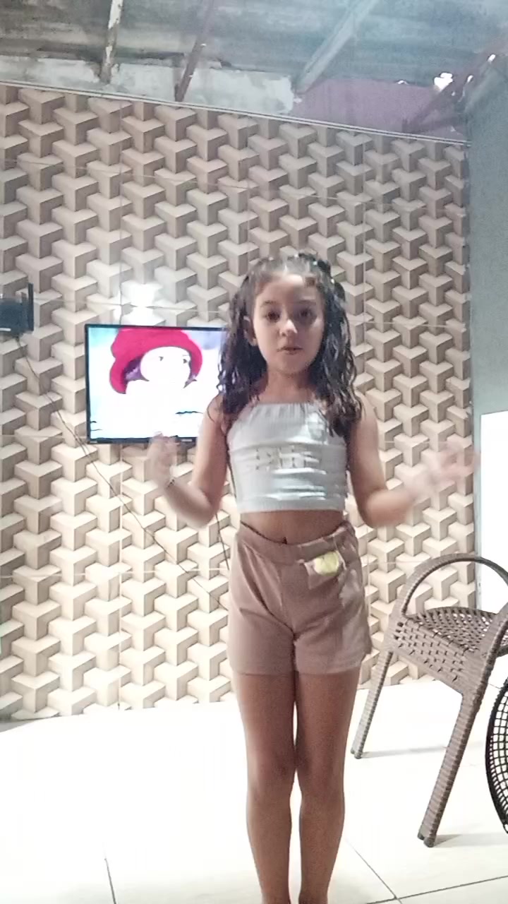 @Lívia Elleres