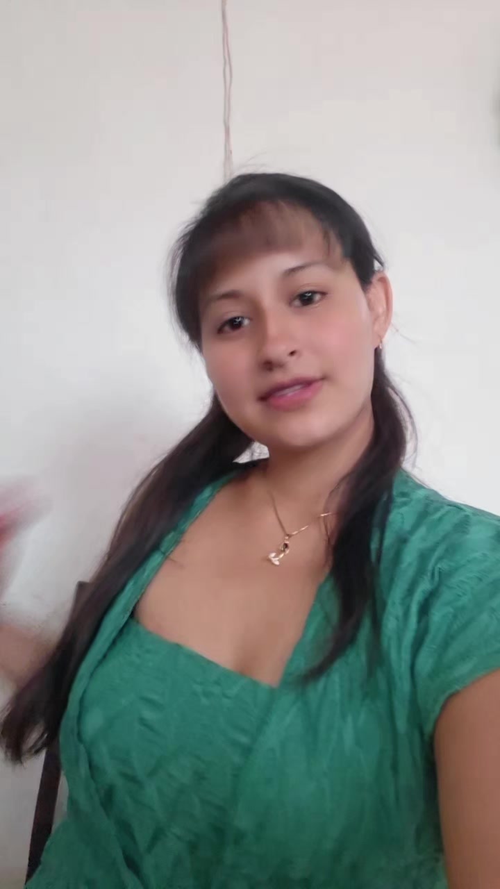 @🦋A'naly Chuquihuanga🥰😘