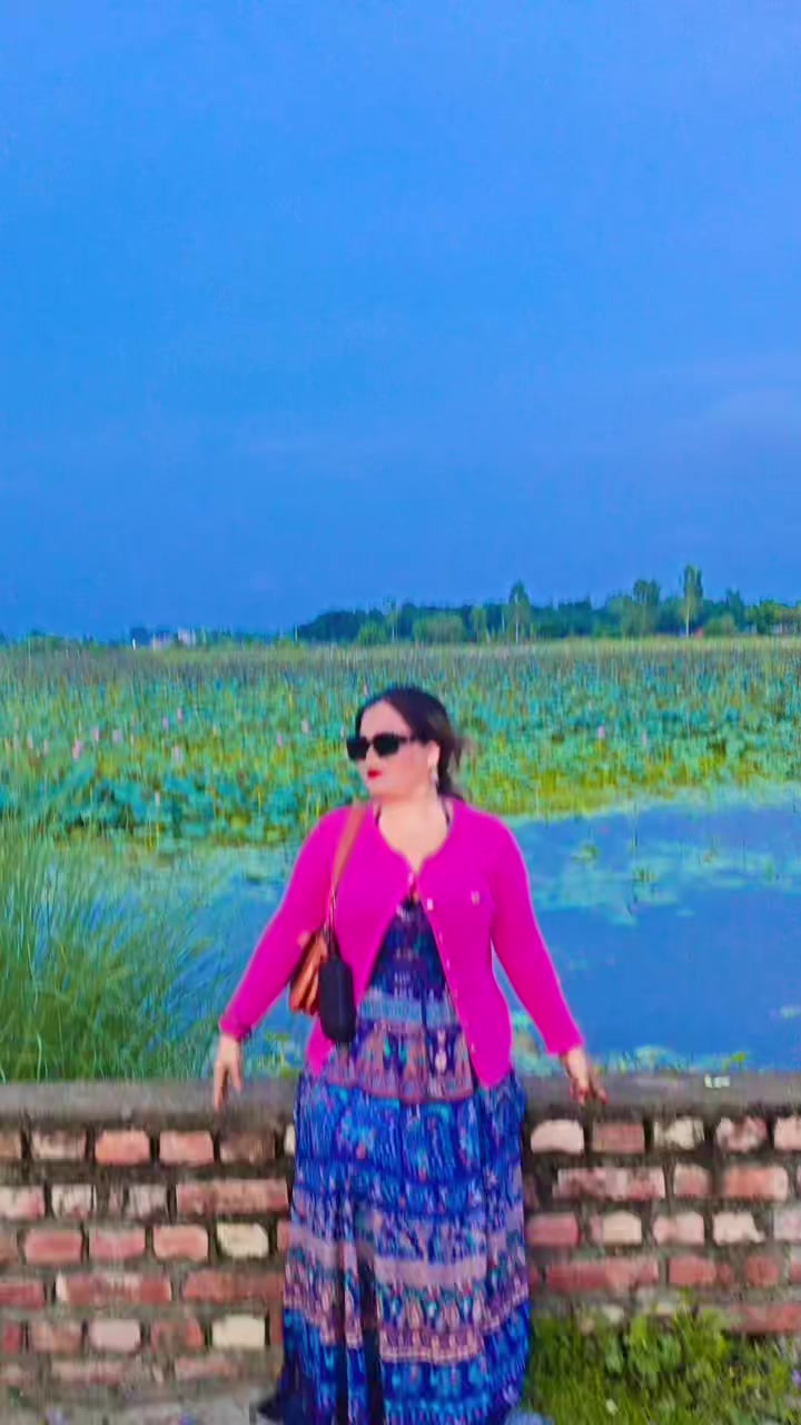 @saru gurung