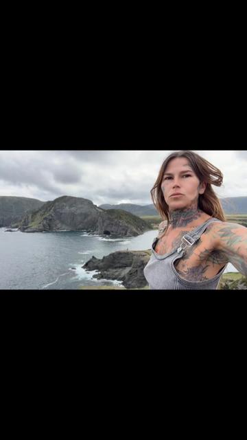 @WanderWoman