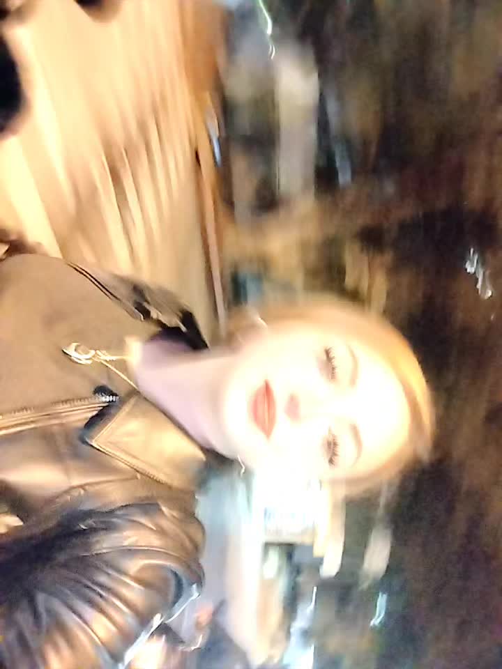 @iamlittle_