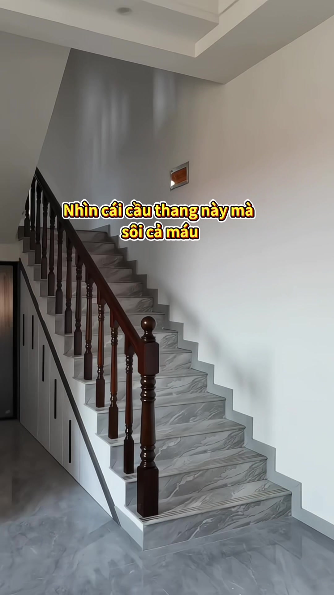 @Gạch Bậc Cầu Thang