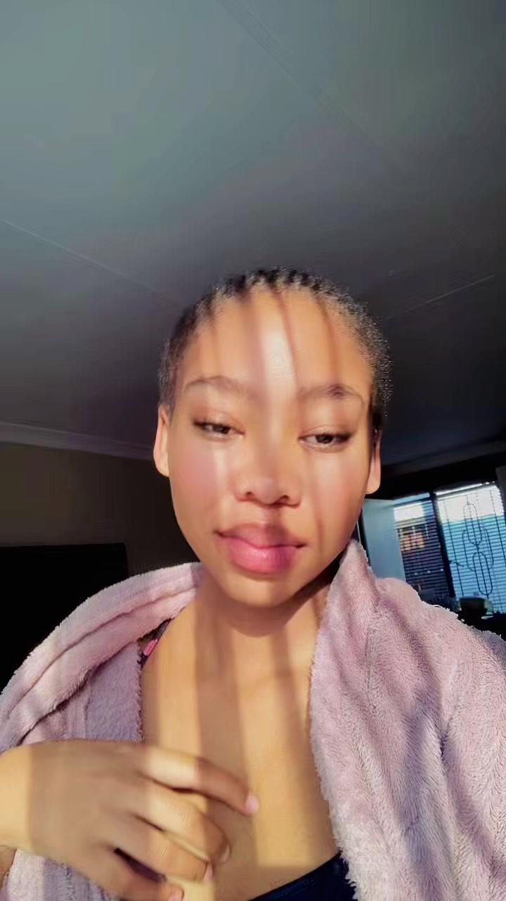 @MaHlase🫧