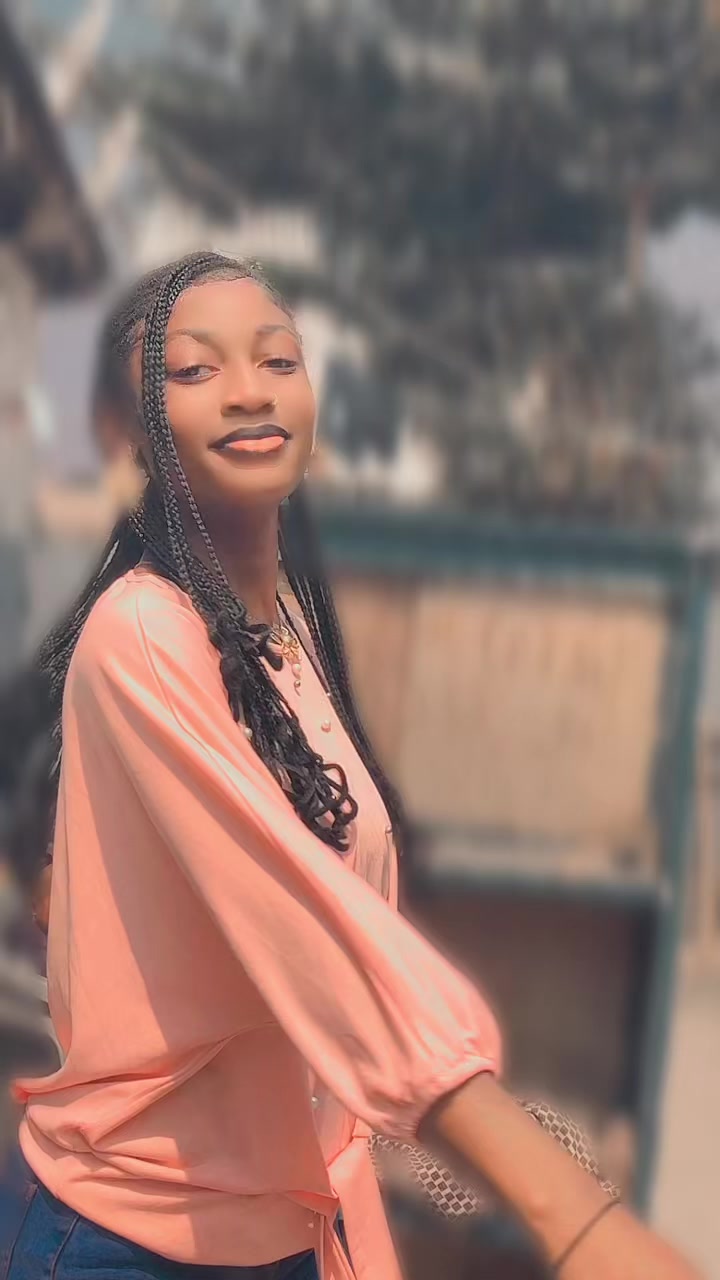 @A&iuml;cha 🇳🇬🇳🇬🇳🇬🇨🇬🇨🇬