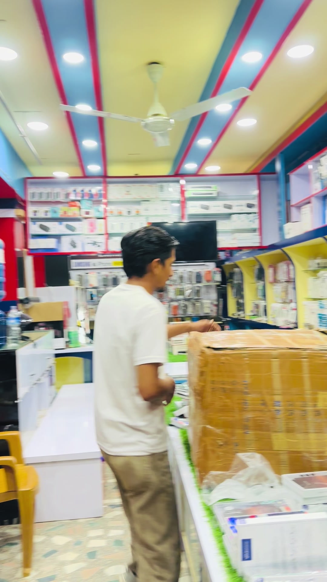 @Arghakhanchi mob.&Apple care