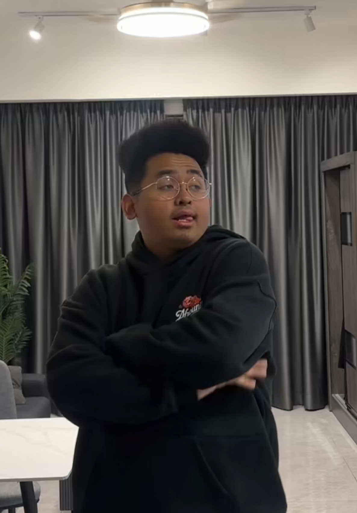 @itsyaboicraziboi