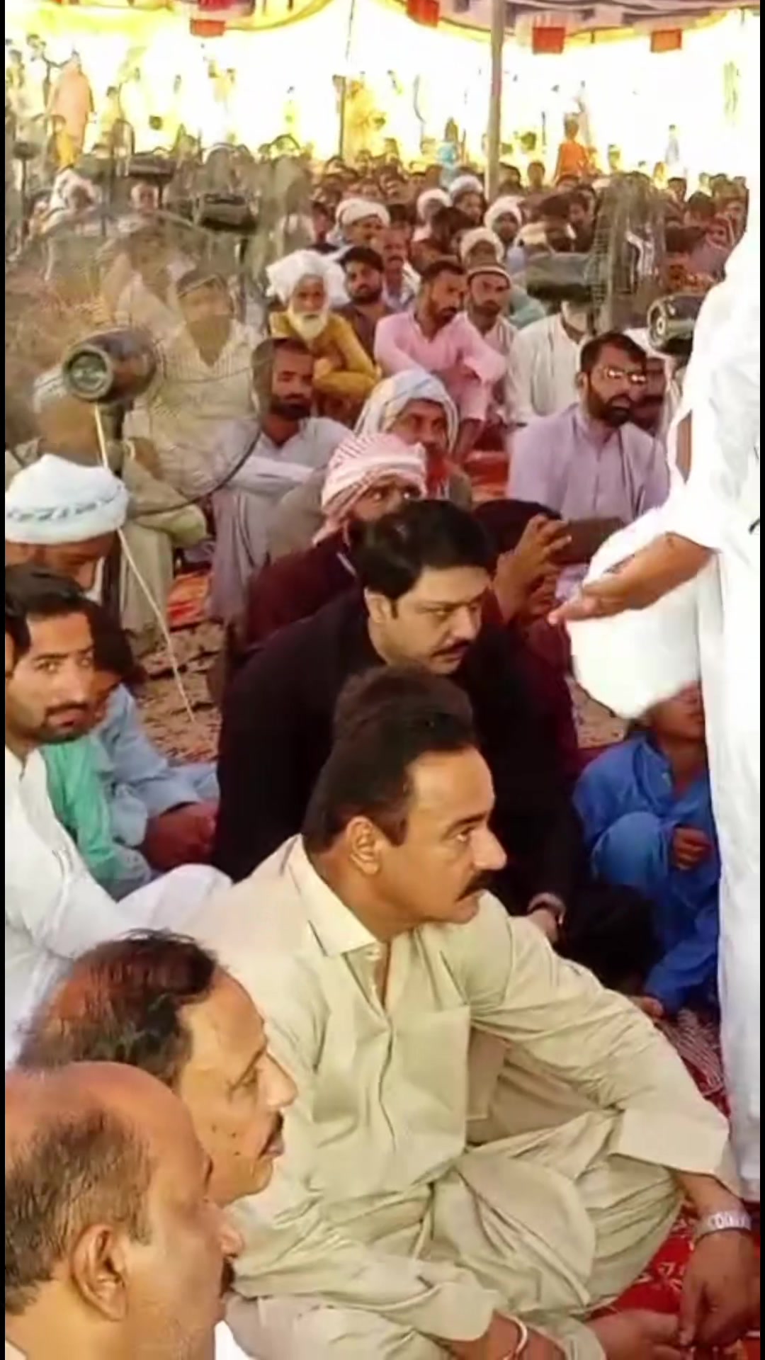 @Hamid raza ali ghallu