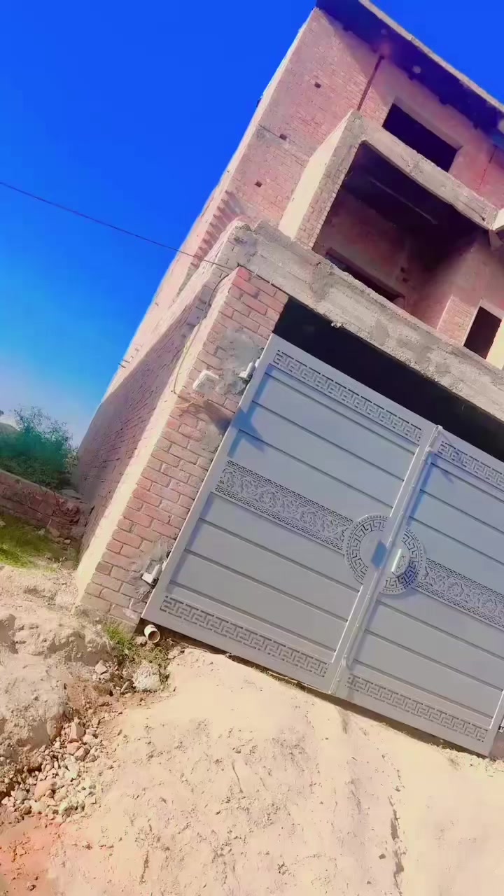 @𝓐𝓵𝓲 𝓒𝓱𝓪𝓻𝓪