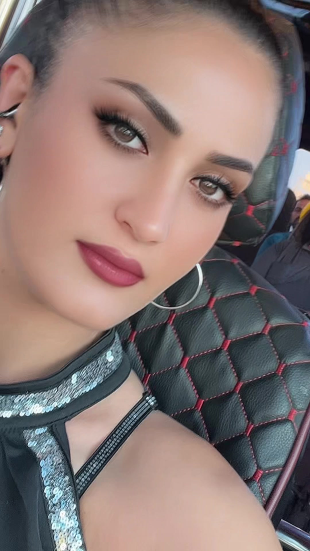 @Ela asi
