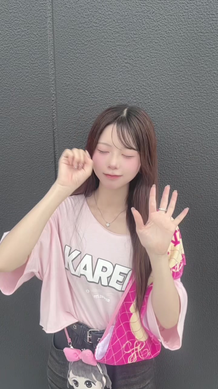 @キキ