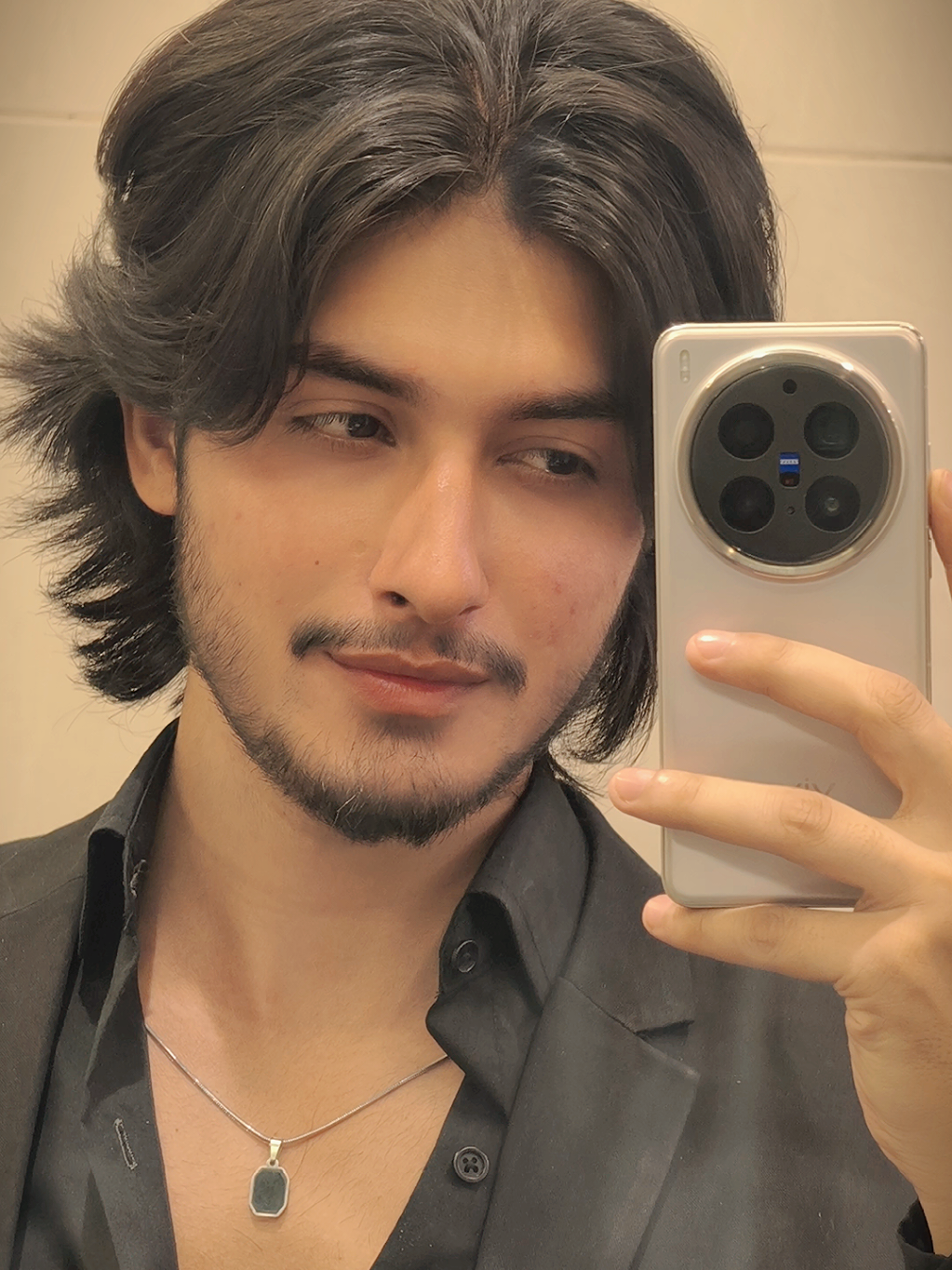 @Abbas_shahh