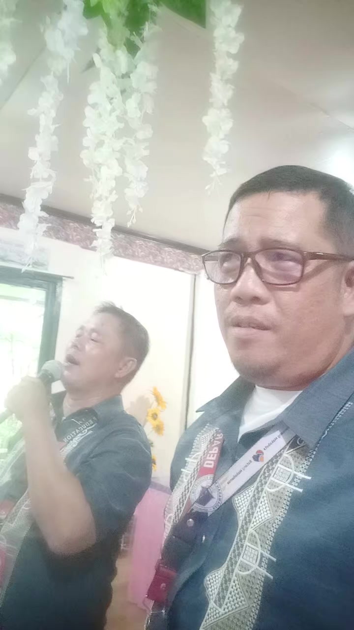 @TroyRedz
